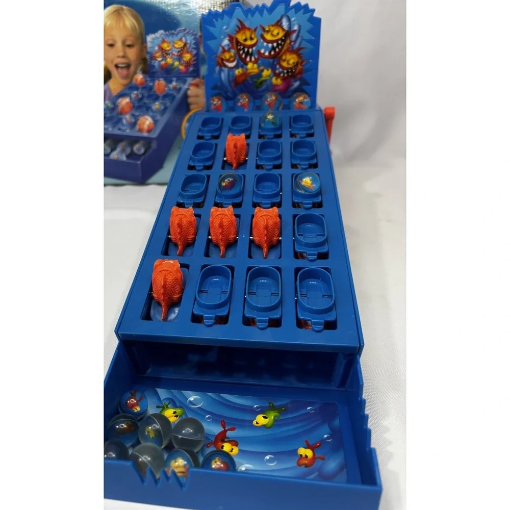 🐠Piranha panic game‎ Mattel 2008 Complete marble instructions fish